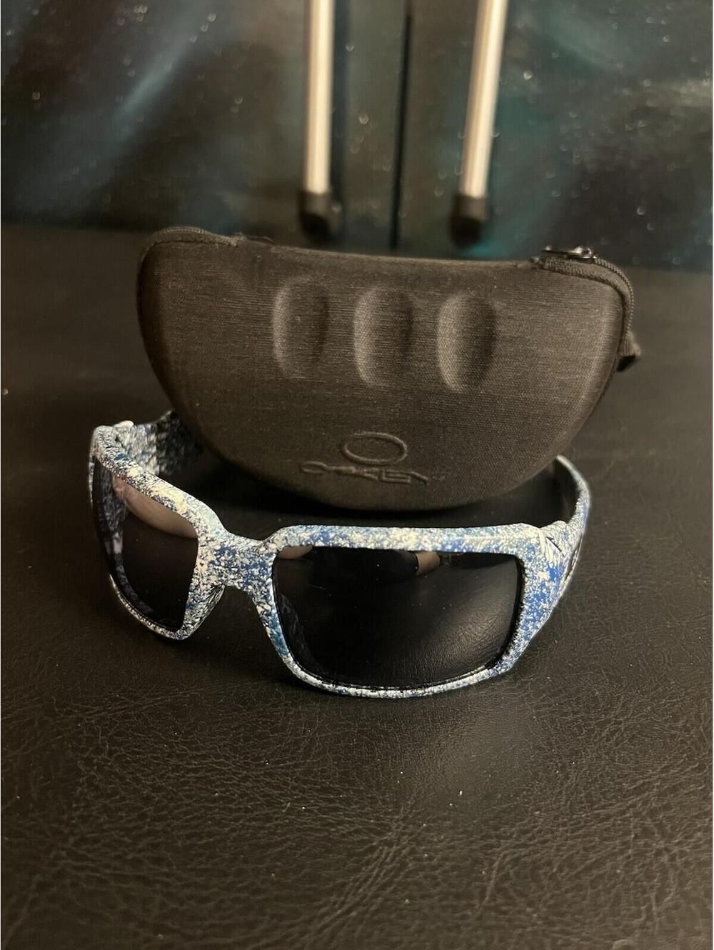 Oakley Oil Drum Custom Blue Paint Splatter Sunglasses USA with Case NO LENS